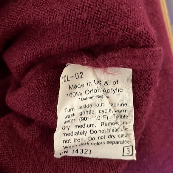 Vintage Christian Dior Pullover - Burgundy, Size: L - Picture 5 of 7